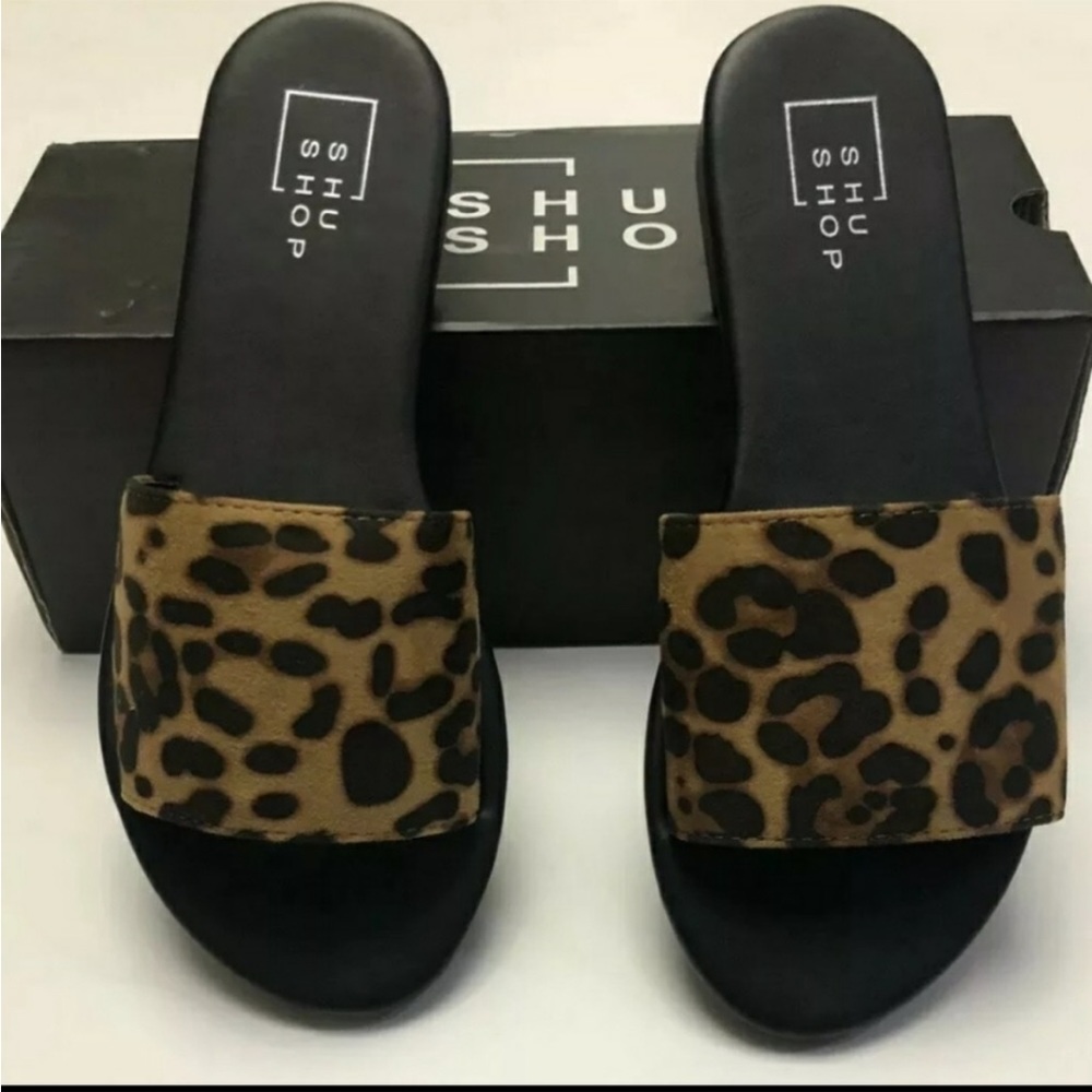NEW Women’s leopard Print Slides sandals Shu Shop